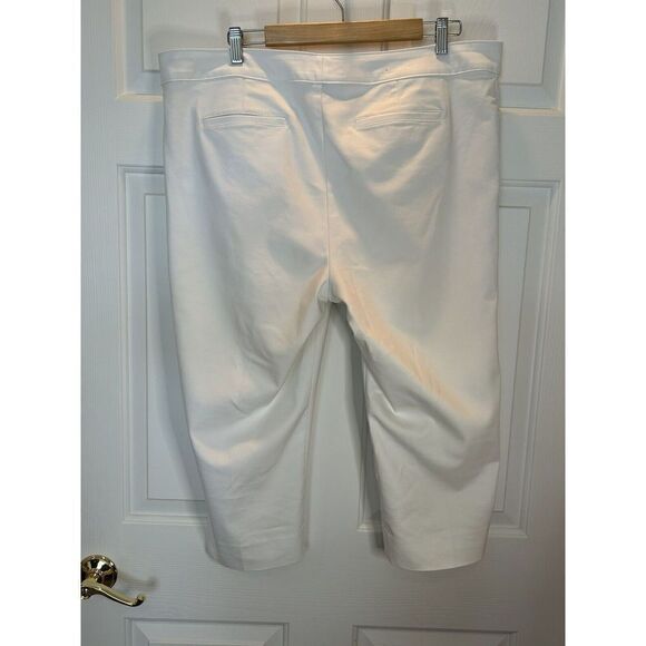 Chaps White Capris Pants Slimming Fit 16W - Picture 3 of 7